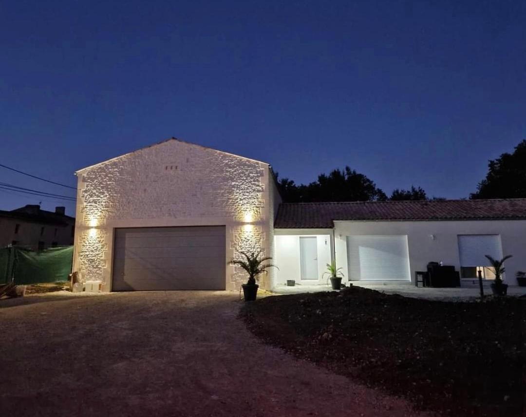 La Grange De Karine Et Philippe Apartamento La Clisse Exterior foto